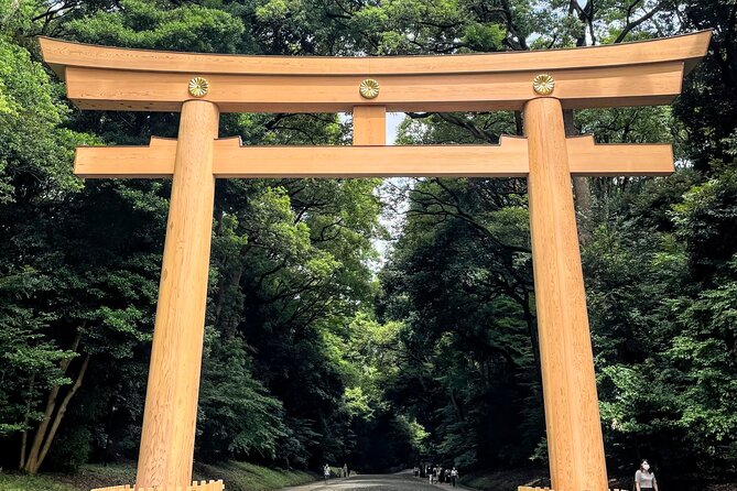 1-Day Tokyo Bus Tour - Meiji Shrine, a quiet start in the city