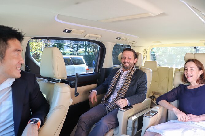Airport transfer: Narita, Haneda (Tokyo), HND-NRT Airport shuttle - The drive to your hotel or Tokyo address