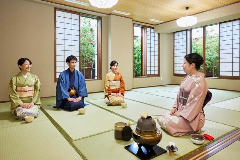 Asakusa: Kimono Tea Ceremony with Matcha and Sweet - Choosing your kimono in Asakusa