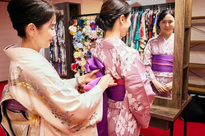 Asakusa: Kimono Tea Ceremony with Matcha and Sweet - Should you book the Asakusa kimono tea ceremony?