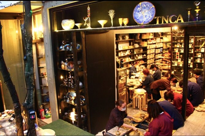 Authentic Pure Gold Kintsugi Workshop with Master Taku in Tokyo - Why this Tokyo kintsugi class feels different