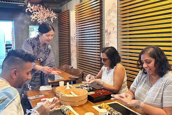 Best Sushi Making Class in Tokyo: Sushi Making Class Shibuya - Nigiri shows the difference between rolling and shaping