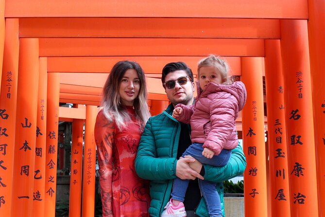 Chill Out in Tokyo: Personalized Private Tours with Local Friends - Akihabara for electronics and anime