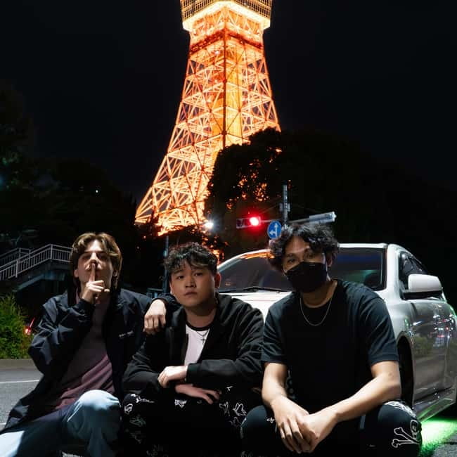 Daikoku: R34 Skyline Night Private JDM Daikoku Experience - Four hours, three people, and the real value