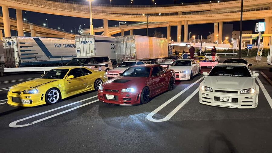 Daikoku & Tokyo JDM Night Tour in R34 or TopSecret R35 GT-R - Hotel pickup keeps the evening simple