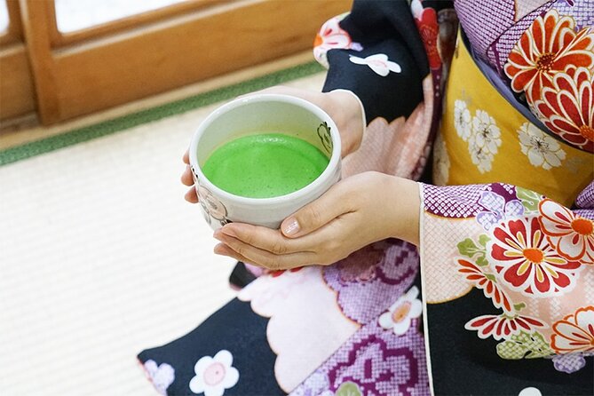 Dynamic Tokyo: Tokyo Tower, Tea Experience, Bay Cruise Day Tour - The matcha session is the cultural highlight