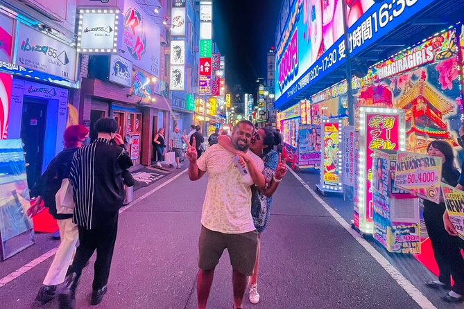 ENJOY-ALL-SHINJUKU《Red Light District Walking》with DEEPest info! - Godzilla Road and the giant movie head
