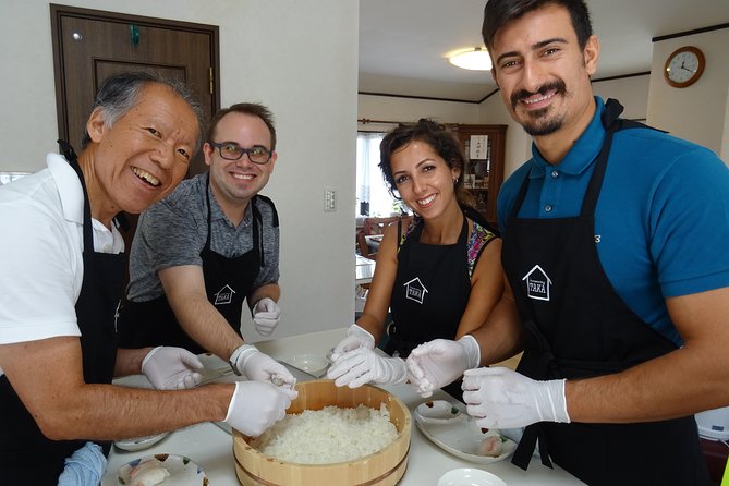 Experience all of Japanese culture and Japanese food experience classes "origami, udon, Japanese food, green tea, calligraphy" in 4 hours - Why the Home Setting Matters