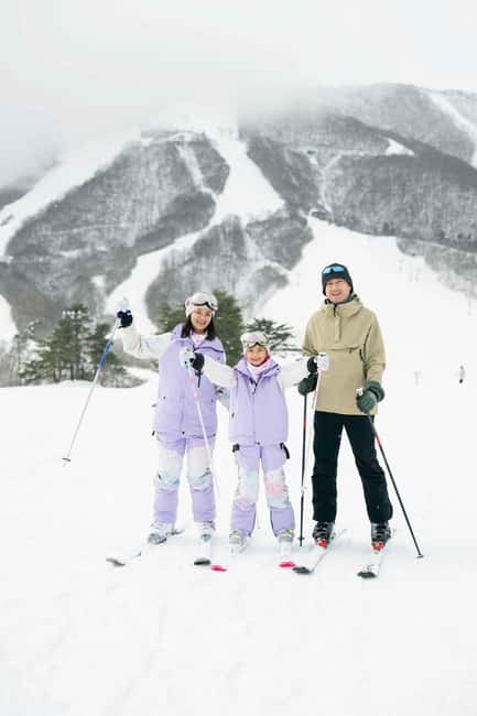 From Tokyo: Fujiyama Snow Resort Yeti Winter Ski Day Tour - Why Yeti makes a good Tokyo winter escape
