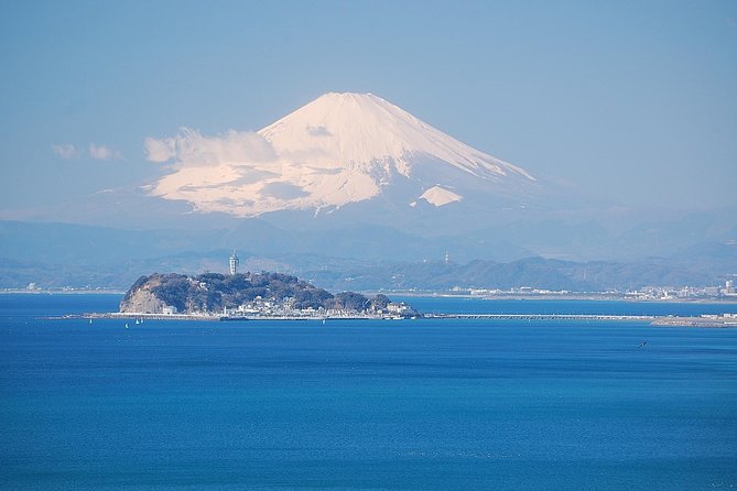 From Tokyo: Kamakura & Enoshima 1-Day Bus Tour - Spending two hours on Enoshima Island