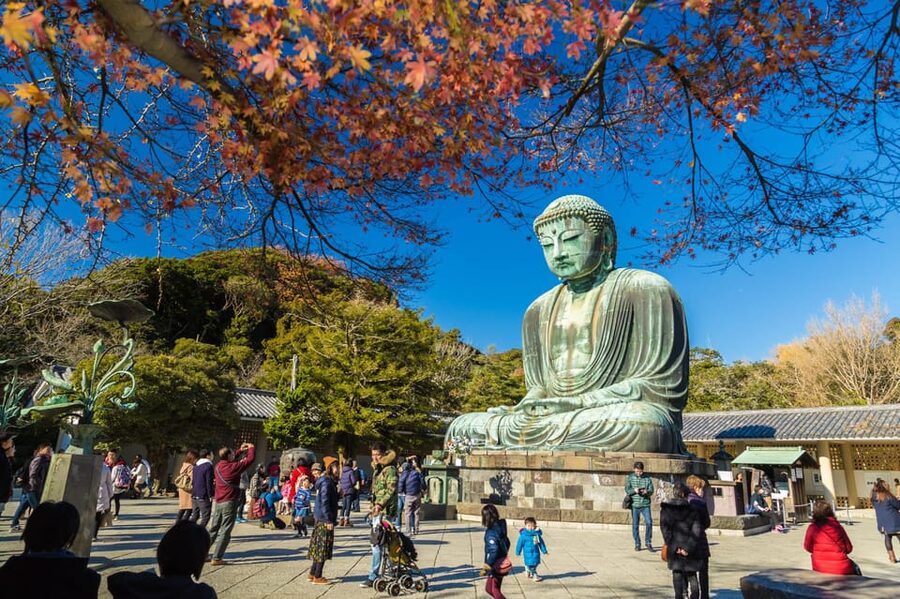 From Tokyo: Kamakura Full Day Tour with a Local Expert Guide - The Great Buddha gives the day its center