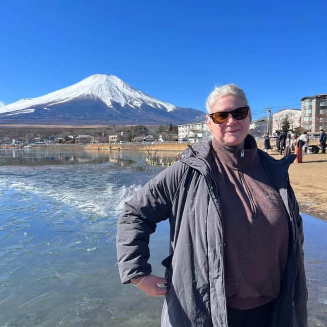 From Tokyo: Mt Fuji Private Day Tour In Luxury Land Cruiser - Hakone Ropeway and the route-planning catch