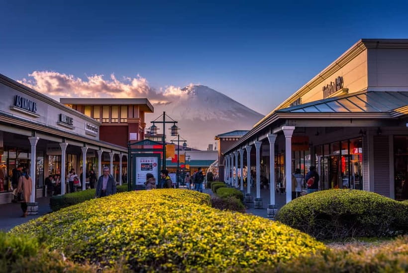 From Tokyo: Mt.Fuji, Tea Ceremony & Outlet Shopping Day Tour - At a glance: what makes this day worthwhile