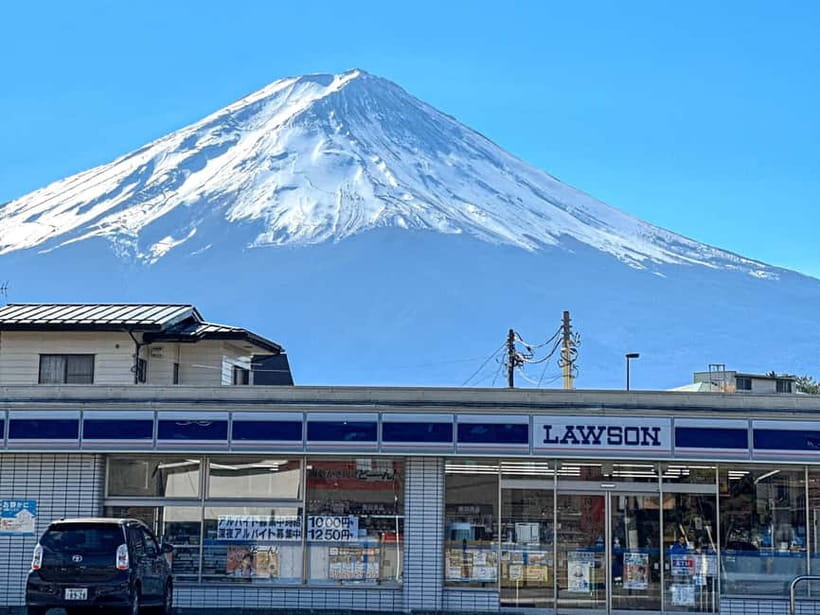 From Tokyo: Must-Visit Mount Fuji Highlight Full-Day Tour - Shimoyoshida Honcho Street and the old-town Fuji frame