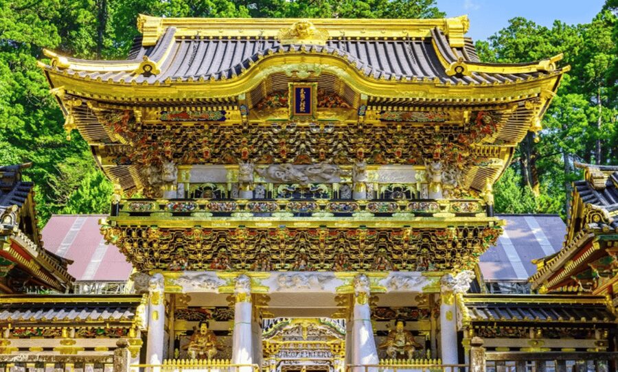From Tokyo: Nikko Toshogu Day tour with Traditional Lunch - Meeting at Tokyo Mode Gakuen