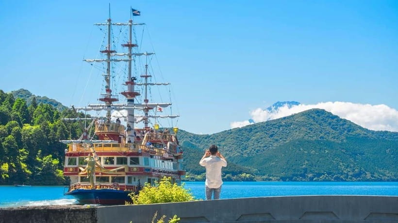 From Tokyo: Private Mt. Fuji and Hakone Tour by Car - Lake Ashi and the optional sightseeing cruise
