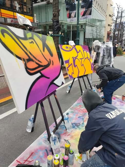 Graffiti in Tokyo Walking Tour: Shibuya and Harajuku - A short look at Harajuku’s creative side