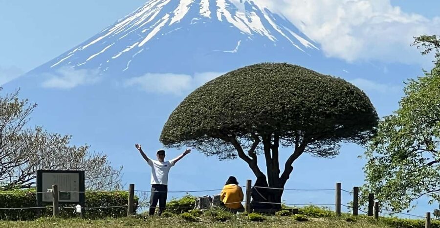 Hakone Hachiri: Old Tokaido Highway Hiking Tour - Amasake at the old teahouse