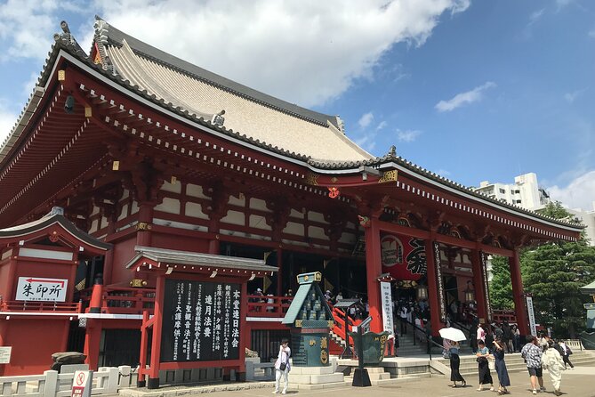 Half-day Tokyo Afternoon Tour by Hato Bus - Tokyo in four hours, from palace grounds to city views