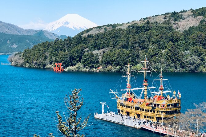 Hike Japan Heritage Hakone Hachiri with certified mountain guide - Arriving in Mishima at Mishima Taisha and Genbe River