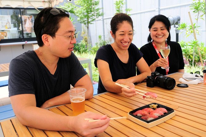 Inside Tokyo’s Kitchen: Tsukiji Market, Food & Culture Tour - The guides make the difference