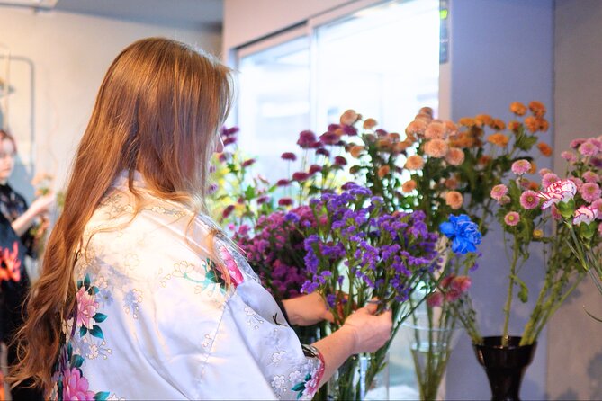 Japanese flower arranging (Ikebana) Experience/Workshop in Tokyo - Is $100 a Fair Price for 90 Minutes?