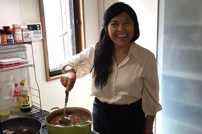 Japanese Home Cooking Class & Walk in Todoroki Temple Tokyo - Choosing your Japanese main dish