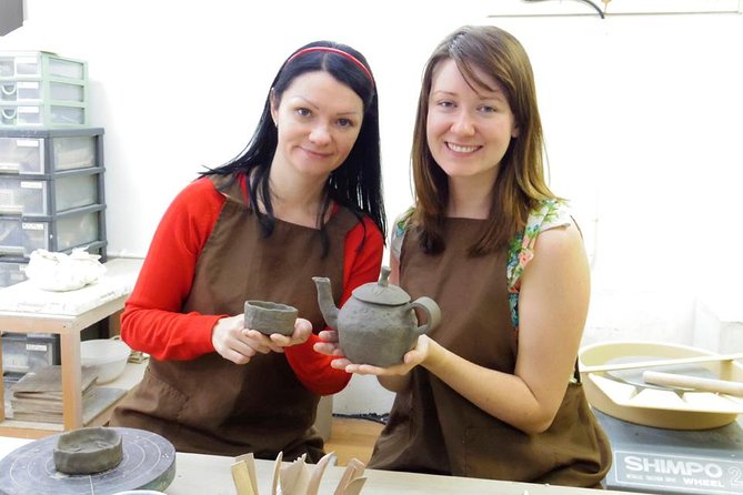 Japanese Pottery Class in Tokyo - Making a souvenir you actually designed