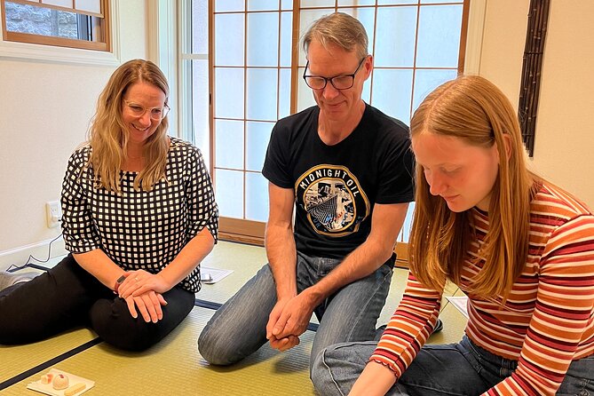 Japanese Tea Ceremony at Private Home in Yokohama, suburban Tokyo - Arriving in Aoba Ward near Azamino