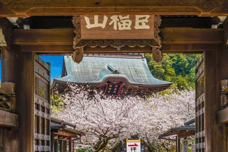 Kamakura: A Journey Through Medieval Japan - Meeting John at Kita-Kamakura Station