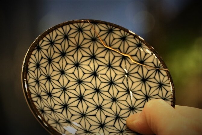 Kintsugi Experience: Art of Golden Joinery in Tokyo - Taking your plate home