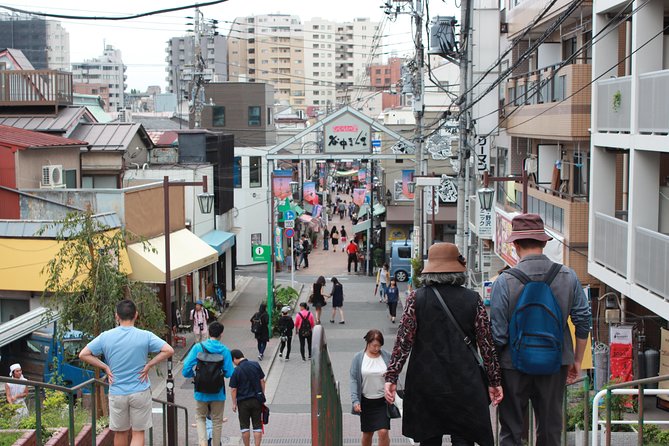 Let's experience calligraphy in YANAKA, Taito-ku, TOKYO !! - The value of patient instruction