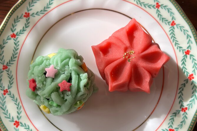 Let's make Wagashi at private home in Yokohama, suburban Tokyo - Making wagashi in a real Yokohama home