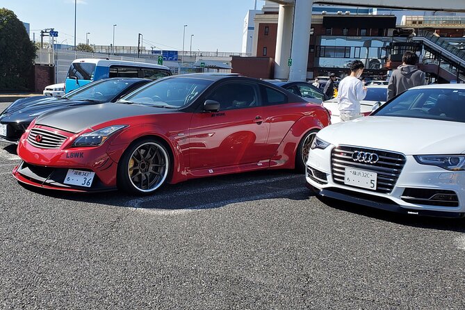 Luxury van Ride to famous car meet up spot Daikoku - The vehicle question: luxury van or sports car?