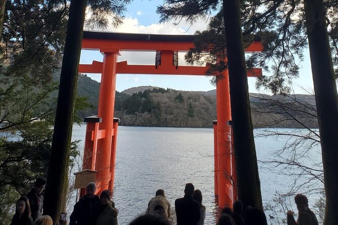 Majestic Mt. Fuji & Hakone Retreat –A Private Day Tour from Tokyo - Lake Ashi and the Hakone side of the day