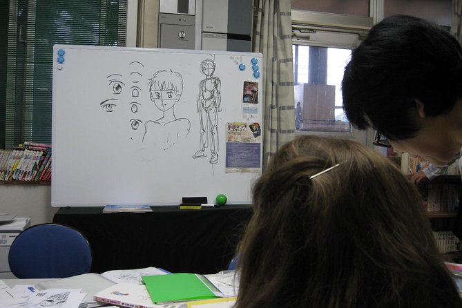 Manga Lesson with a Professional Japanese Manga Artist in Nakano - Meeting Nao Yazawa and Learning from a Working Artist