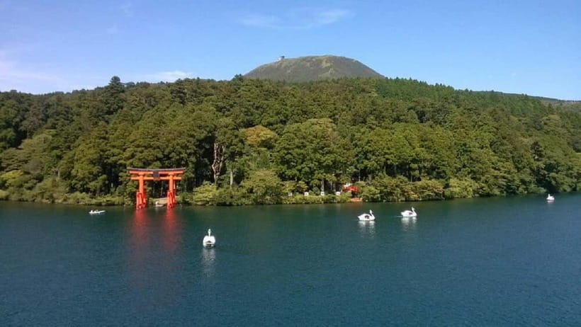 Mt.Fuji Hakone Day Tour With Lake Ashi Cruise, FREE Ropeway - Hakone Shrine and the torii by Lake Ashi
