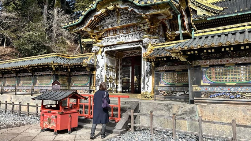 Nikko: Kegon Falls, Lake Chuzenji & Toshogu Temple - Lunch Near Kegon Falls