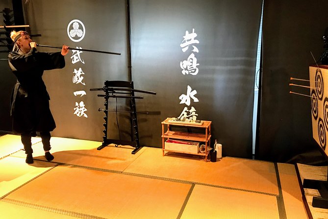 Ninja Samurai 2-hour hands-on lesson by Japanese master in Tokyo - Ninja trick-house ideas and movement drills