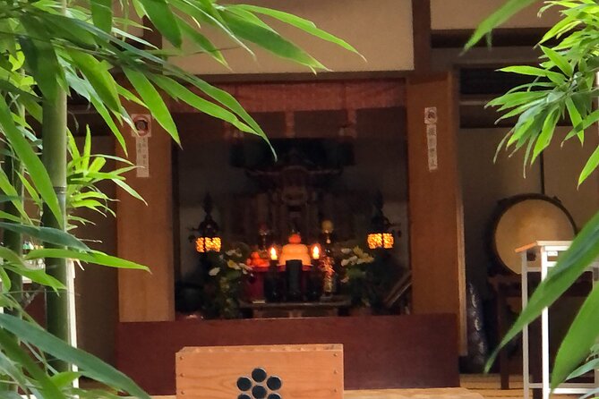 Private Day Tour in Tokyo with Government-Licensed Guide - Tokyo Tower and Zojo-ji Temple