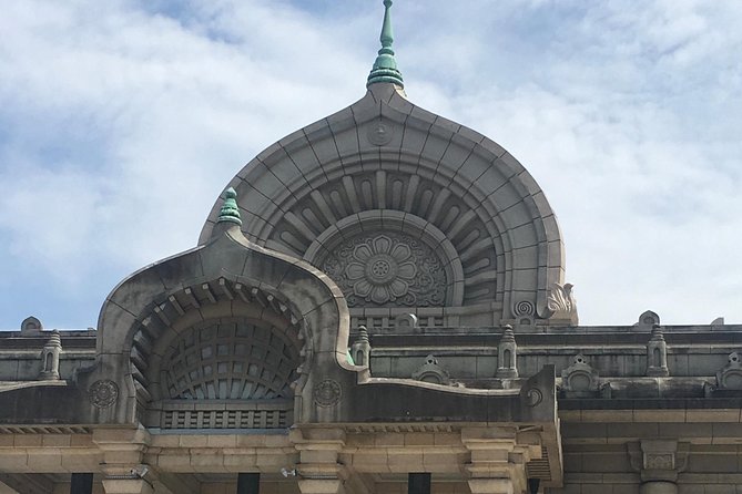 Private Ginza Architecture Walking Tour - From Tsukiji Station to Ginza’s layered streets