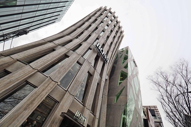 Private Harajuku Omotesando Architecture Walking Tour - Backstreets where the neighborhood changes pace