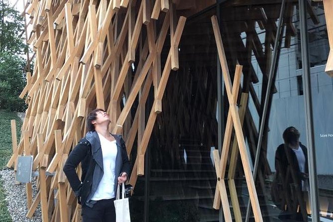 Private Harajuku Omotesando Architecture Walking Tour - How much walking and time should you expect?