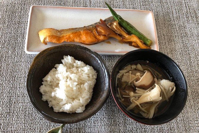 Private Home Cooking in Yanaka – Local Flavors in a Warm Setting - Pair the lesson with a Yanaka walk