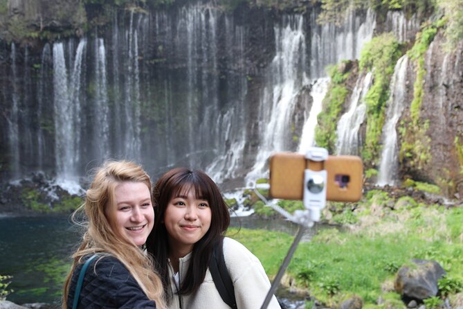 Private Mt Fuji Tour from Tokyo: Scenic BBQ and Hidden Gems - Kawaguchiko for flowers, seasons, and open views