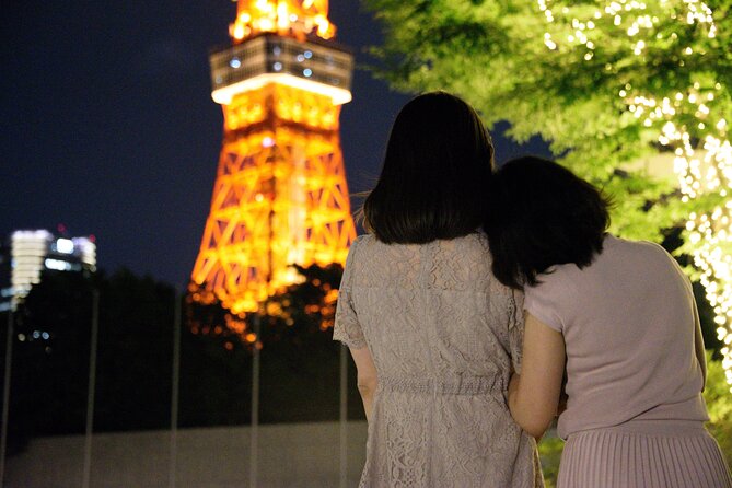 Private Tokyo Night Tour - Tokyo Station and its old-fashioned brick facade