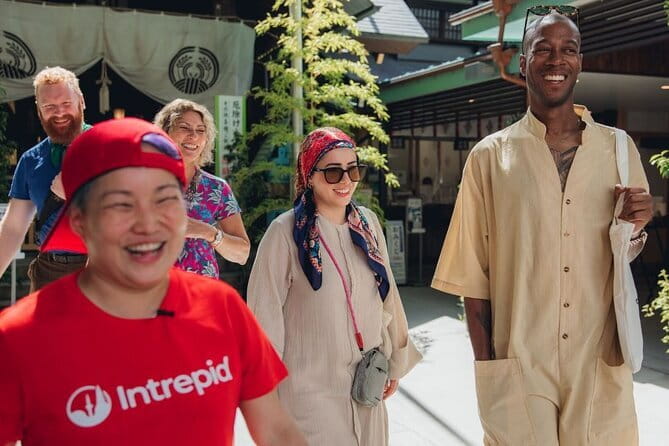 Private Tokyo with Exceptional Guide Tailored to Your Needs - Akihabara for anime, games, and manga