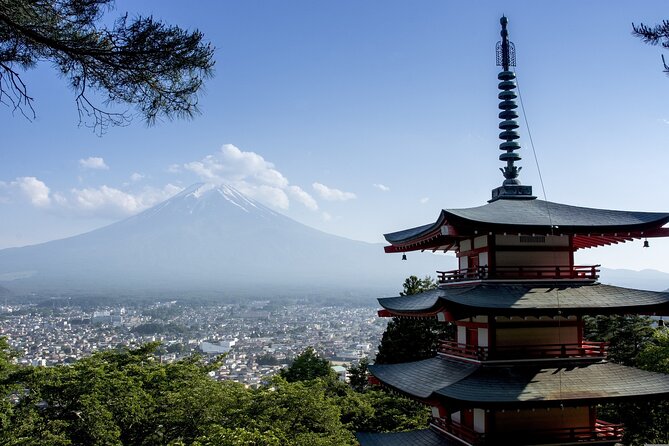 Private Unforgettable Mt Fuji Tour with English Speaking Driver - Gotemba Premium Outlets changes the mood