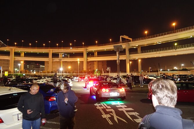 Real Tokyo Runner Club : Daikoku Car Meet Night Tour with JDM Car - Tokyo Tower and the highway views