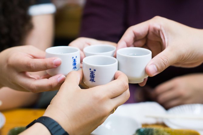 Sake Tasting Masterclass in Shinjuku (8+ Varieties with a Pro) - Who should take this class early in a Japan trip?